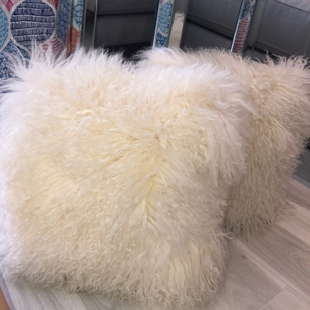 SOLD NOT FOR BUY 100% Mongolian Lamb Wool Pillows - Picture 3 of 4